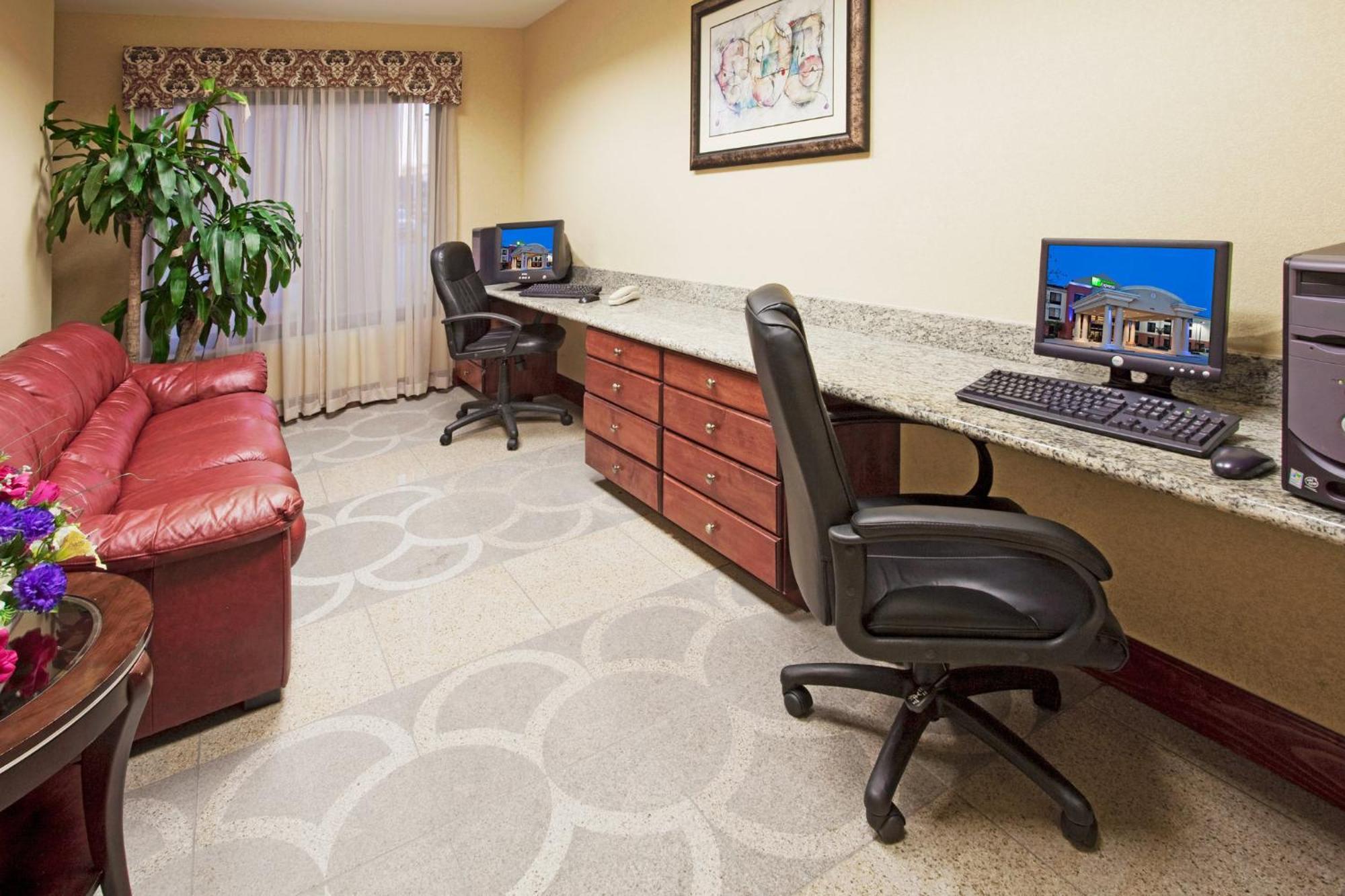 Holiday Inn Express & Suites Sebring By Ihg Zewnętrze zdjęcie